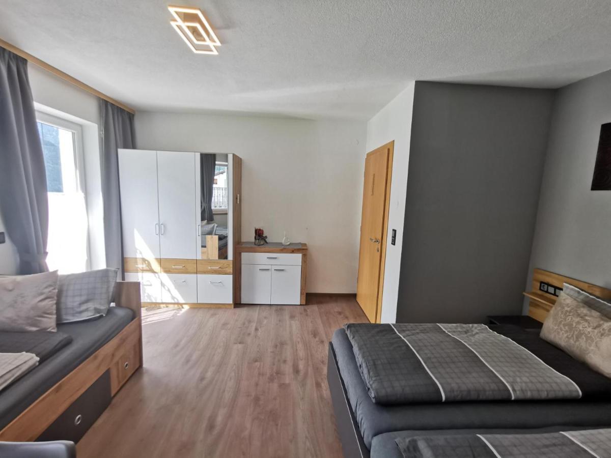 Appartement Frischmann Klaudia Umhausen Esterno foto
